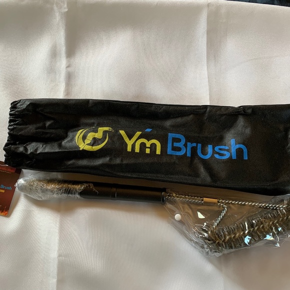NIP!  YM Brush for your Grill! - Picture 1 of 9